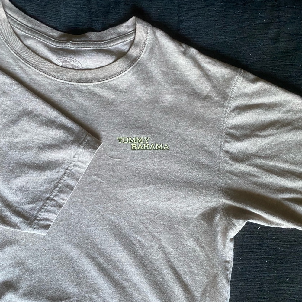 Tommy Bahama tee